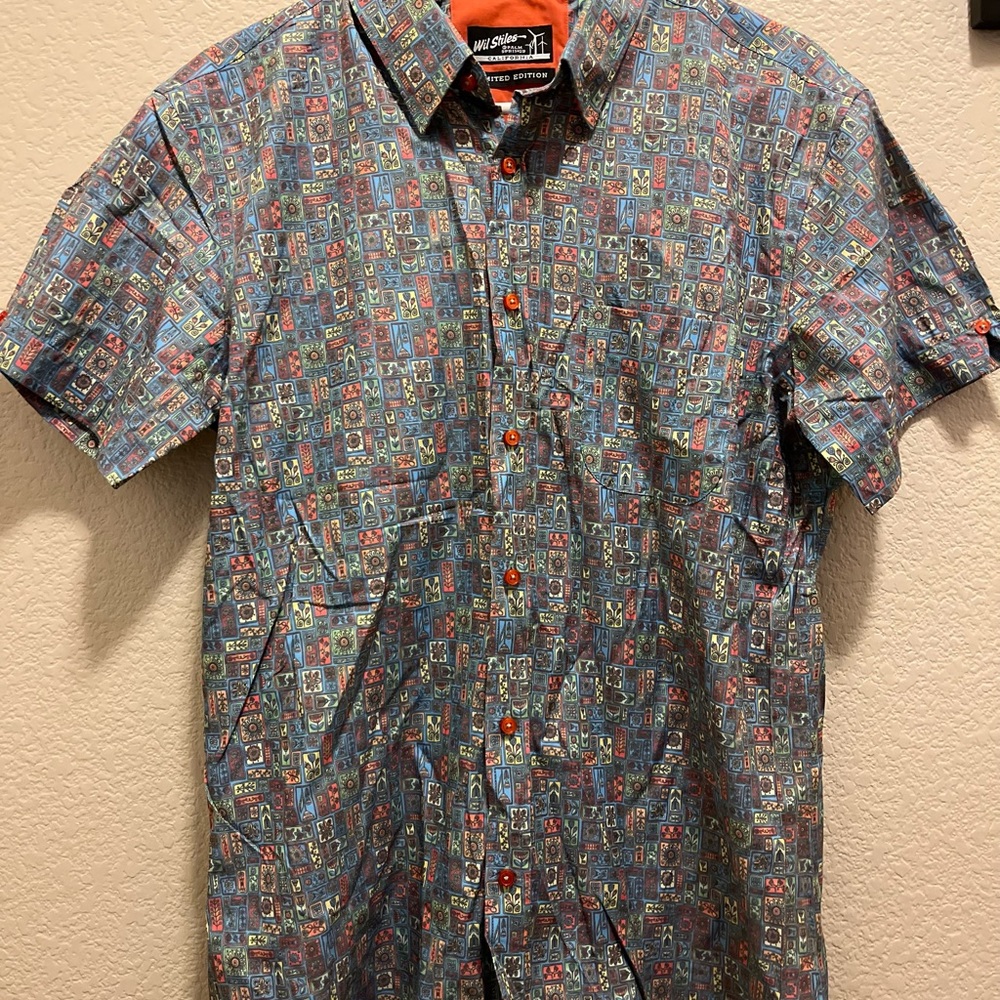 Men’s Button Short sleeve shirt